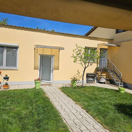 Apartments Kuca Aleksic Nis Exterior photo