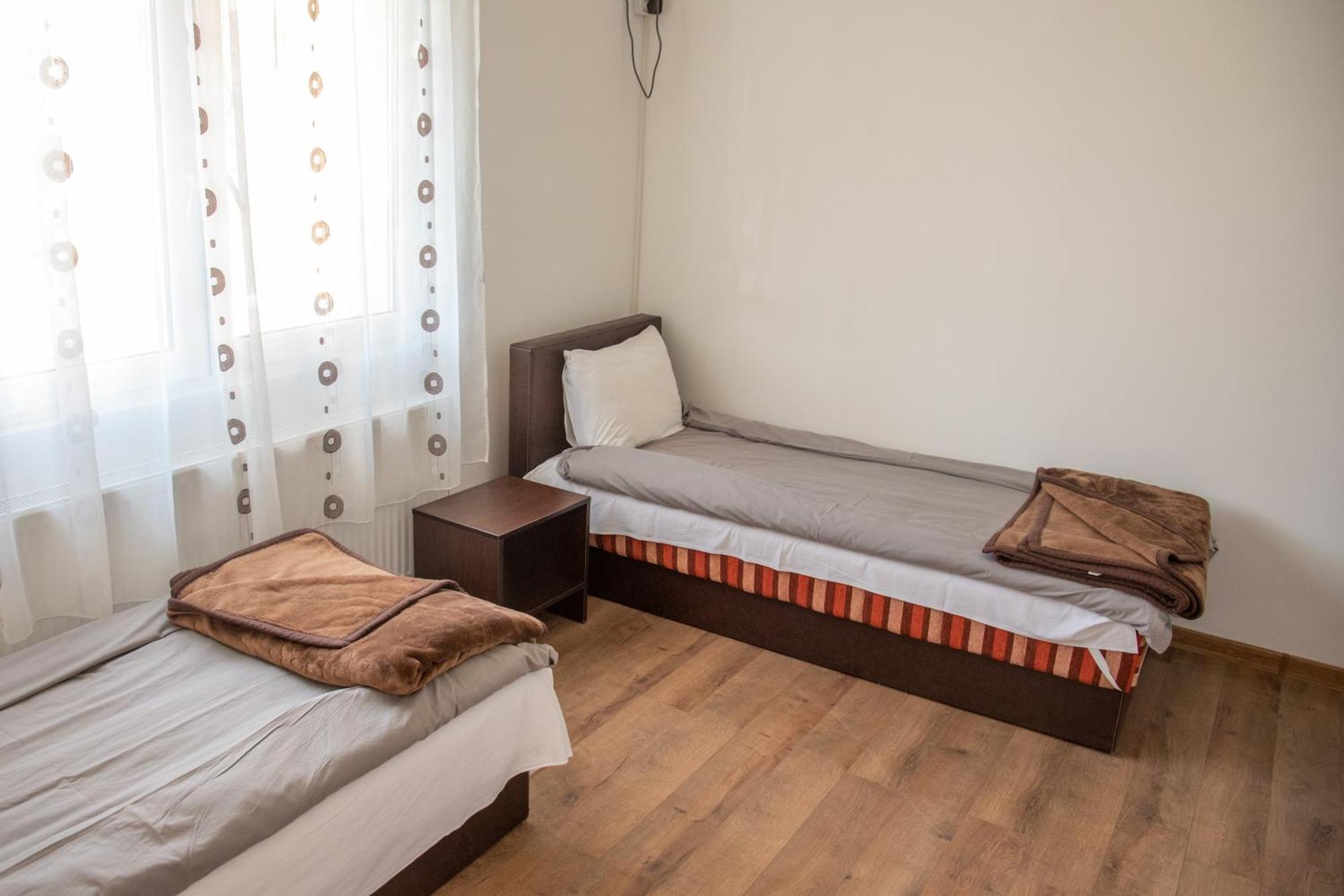 Apartments Kuca Aleksic Nis Exterior photo