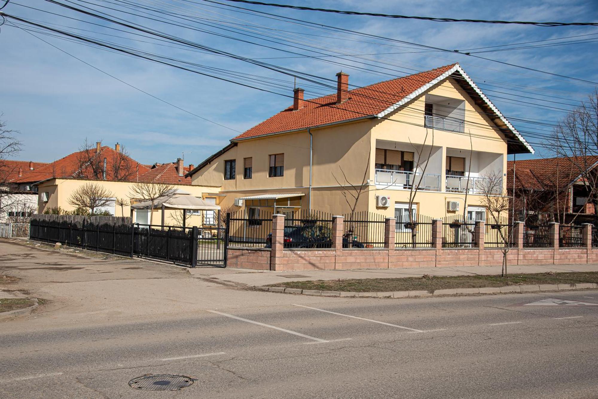 Apartments Kuca Aleksic Nis Exterior photo
