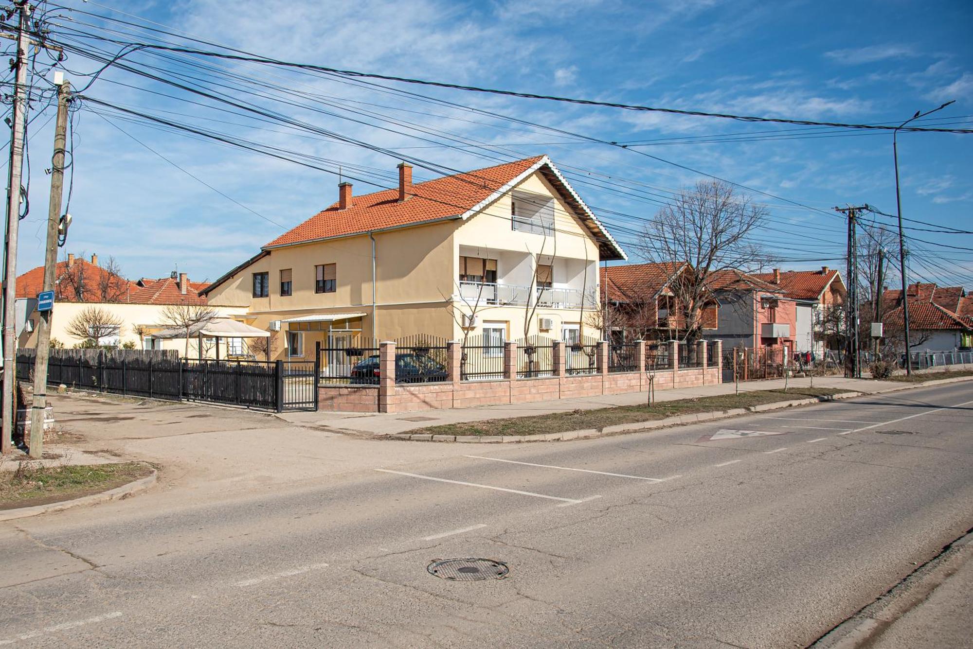 Apartments Kuca Aleksic Nis Exterior photo